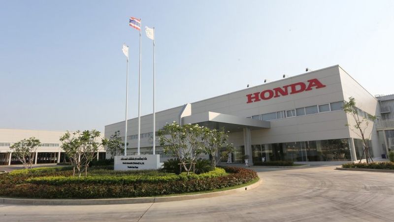 Bộ trưởng Nguyễn Hồng Diên làm việc với Tổng giám đốc Honda Việt Nam